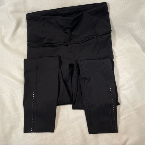 Lululemon Fast & Free 7/8 Tight II Nulux 25 - Picture 3 of 6